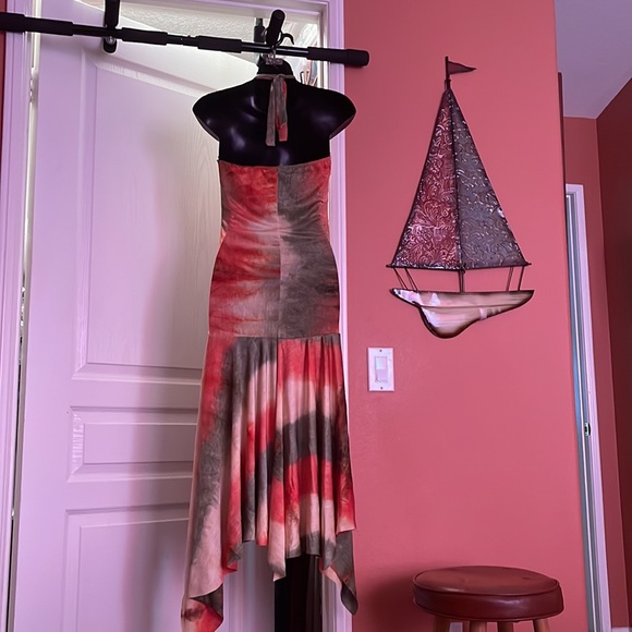 Dress size S - Picture 2 of 4